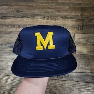 Pre-owned Michigan snapback hat cap    CB
